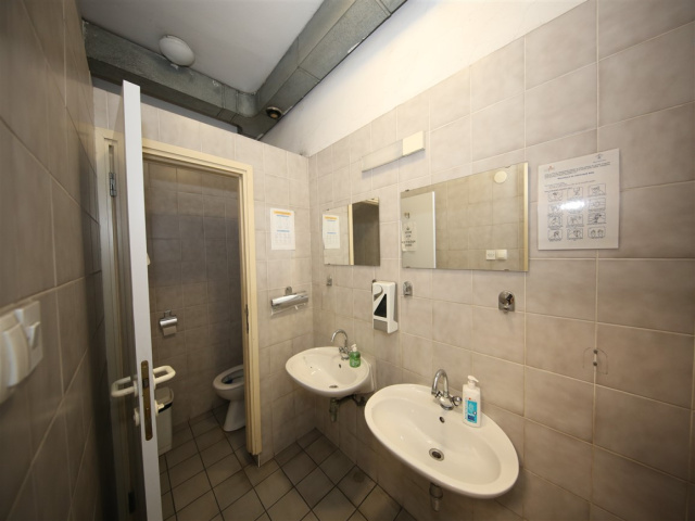 Slovenija, ,Poslovni prostor,ODDAJA,1908